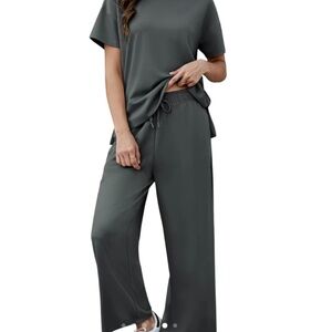 PINSPARK NWT Two Piece Gray Comfort Travel Ensemble Set, Women’s Size 3XL